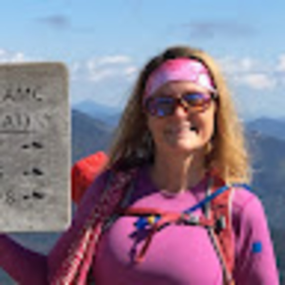 Meet your Posher, Janah - Picture 1 of 1